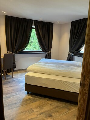 1 chambre, Wi-Fi, draps fournis