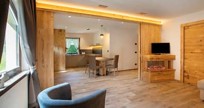 Appartement 'FedarĂa' avec Vue sur la Montagne, Wi-Fi et Climatisation