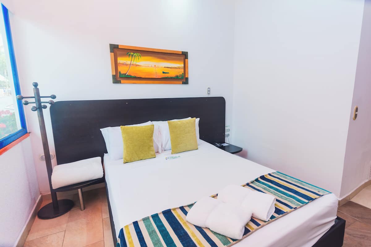 Basic Double Room | Free WiFi