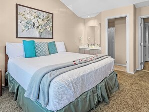 4 chambres, fer et planche à repasser, lit de bébé portatif, Wi-Fi