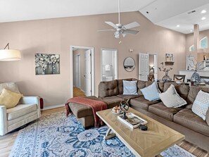 Unclassified image, 2 of 60, button