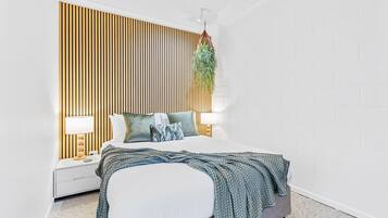 3 bedrooms, iron/ironing board, travel cot, WiFi