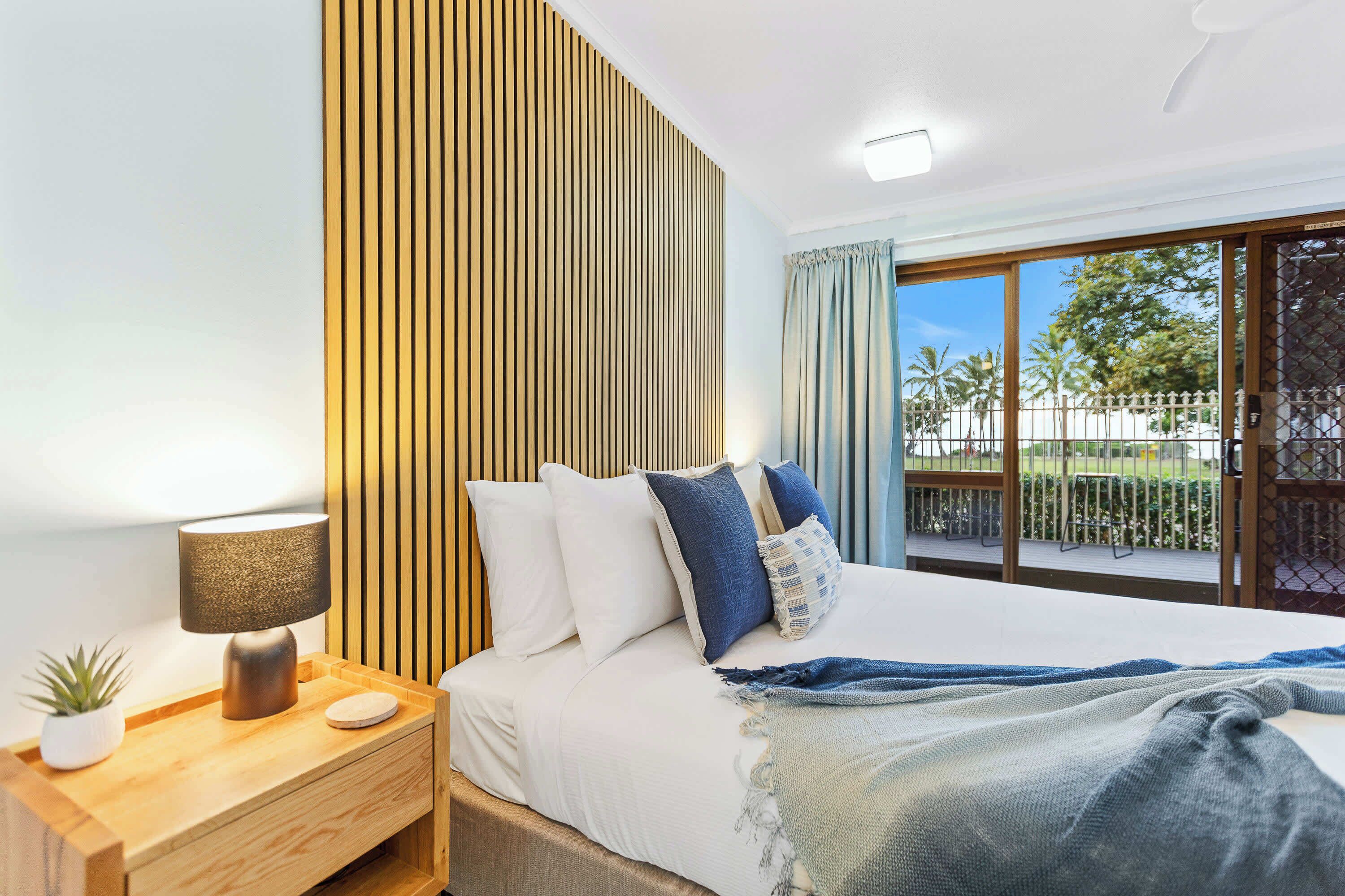 3 habitaciones, tabla de planchar con plancha, cuna de viaje y wifi 