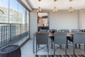 Basic Studio | Dining