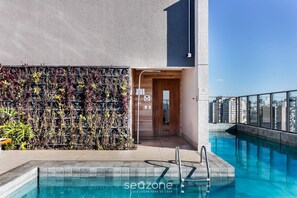 Basic Studio | Pool | Outdoor pool