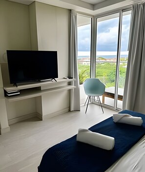 Basic Apartment | Iron/ironing board, free WiFi