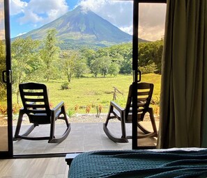 Interior - Arenal Dragonfly Private Paradise - Volcano Front Romantic Getaway (La Fortuna)