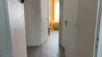 1 Schlafzimmer, Bügeleisen/Bügelbrett, WLAN