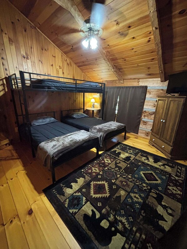 3 Schlafzimmer, Bügeleisen/Bügelbrett, WLAN, Bettwäsche