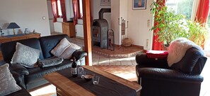 Télévision, cheminée