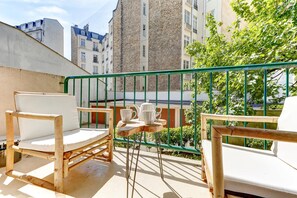 Property grounds - BM-Appartement chic avec terrasse - Champs-Elysees (Paris)