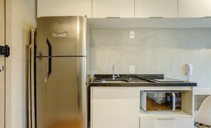Basic Apartment | Private kitchen