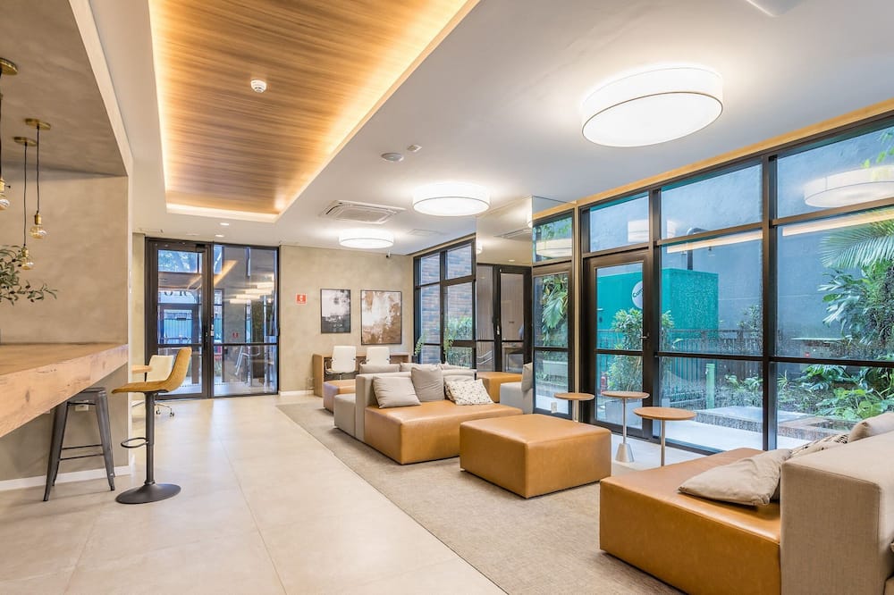 Modern Studio 450m From the Subway Ism0806