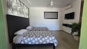 مساحة عمل للكمبيوتر المحمول وواي فاي مجانًا