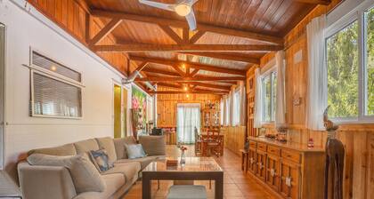 Chalet 'Cortijo Luz De La Sierra' with mountain views, private pool and Wi-Fi
