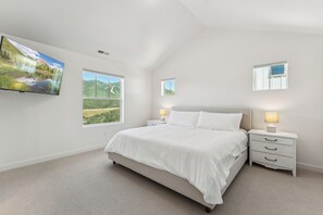 5 chambres, bureau, lit parapluie, Wi-Fi gratuit