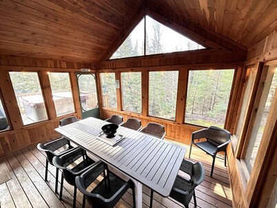 Villa Bellerive & private beach