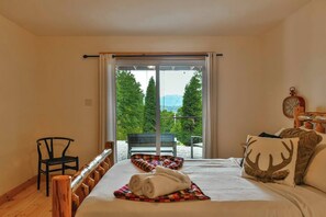 5 quartos, ferros/tábuas de passar roupa, Wi-Fi, roupa de cama