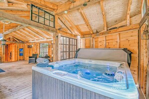 Interior - Alpinist & Spa – near Tremblant (Brébeuf)