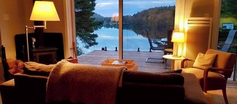 Petit Lac Long | Refined lakeside chalet