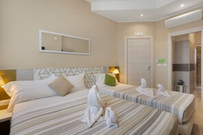 1 bedroom, WiFi, bed sheets - Room 'Tripla' with Wi-Fi and Air Conditioning (Milano)