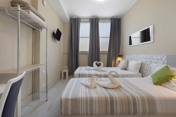 1 bedroom, WiFi, bed sheets