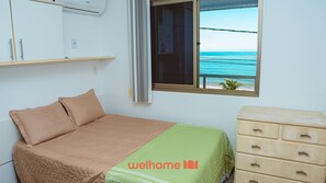 4 bedrooms, iron/ironing board, WiFi