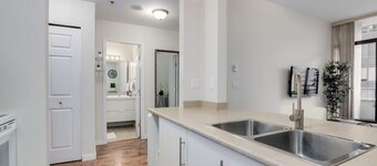 Stylish central apartment downtown Vancouver