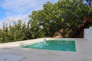 Pool - Cabin 'Oropéndola' with Mountain View, Shared Pool and Private Terrace (Málaga)