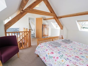 1 chambre, décoration personnalisée, ameublement personnalisé