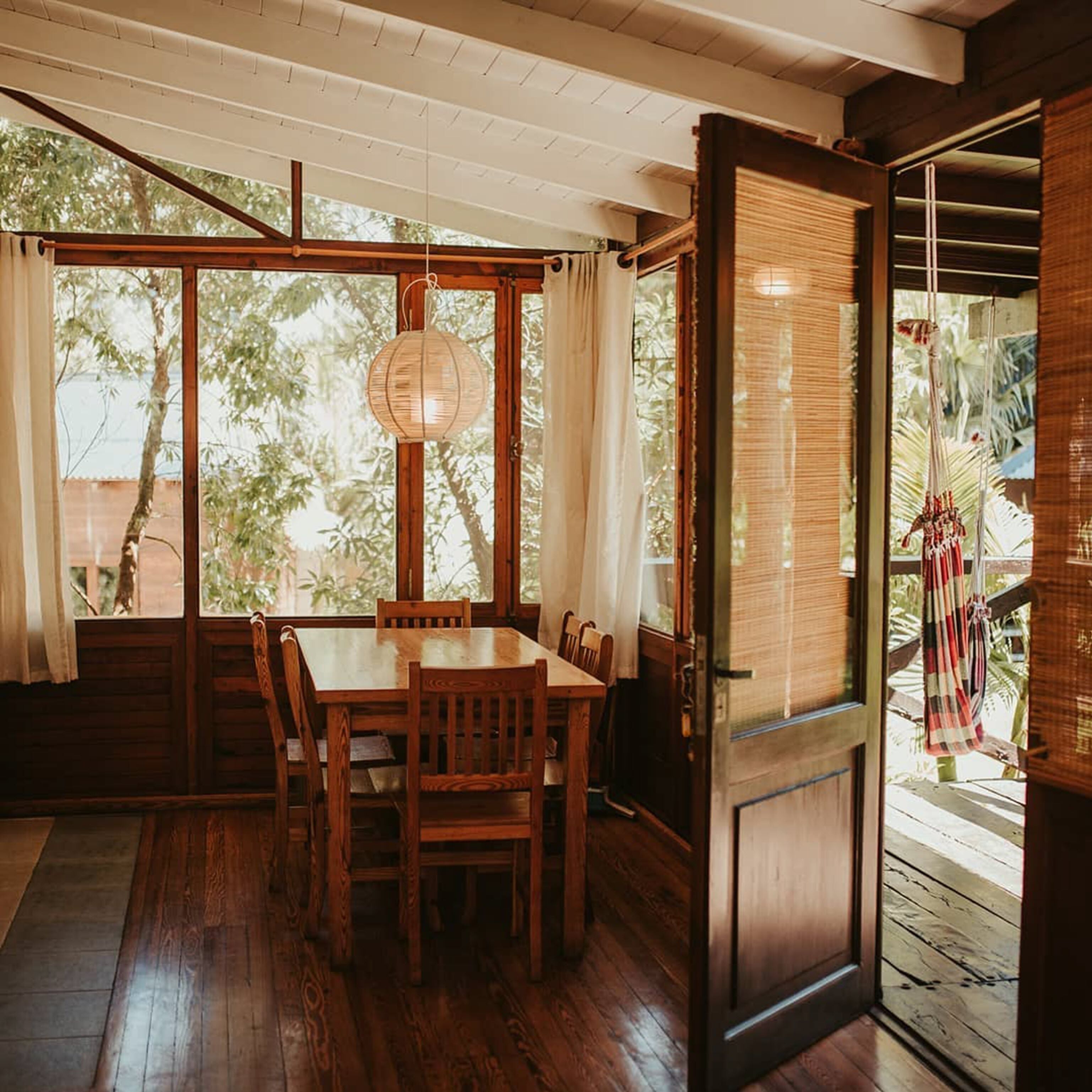 Cabane Confort, 2 chambres, terrasse, vue jardin (MEDITERRANEO) | Coin séjour