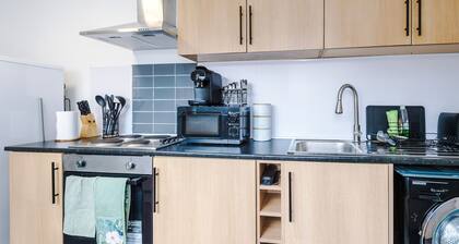 2 Bed apartment| sleeps up to 5|