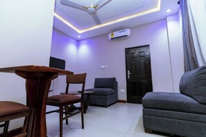 Interior - Deluxe One-Bedroom Apartment (Kumasi)
