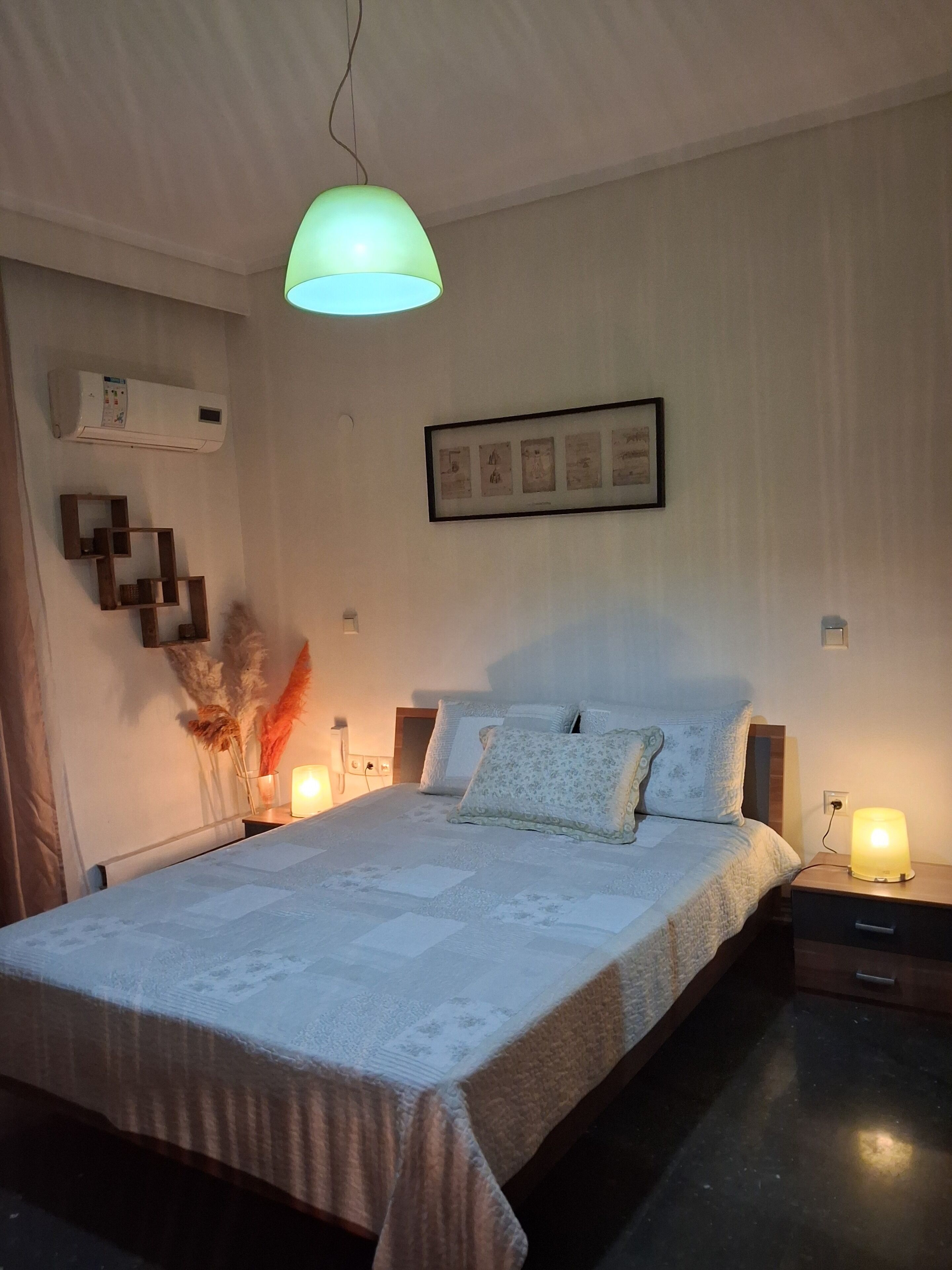 2 soverom, strykejern/-brett, wi-fi (inkludert) og sengetøy