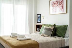 2 chambres, fer et planche à repasser, Wi-Fi gratuit, draps fournis