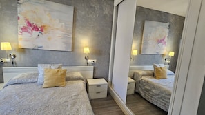 1 chambre, fer et planche à repasser, Wi-Fi, draps fournis