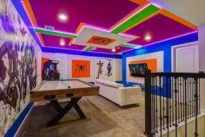 House - Lakeview 9bedroom Home Private Pool Game Theater (Kissimmee)