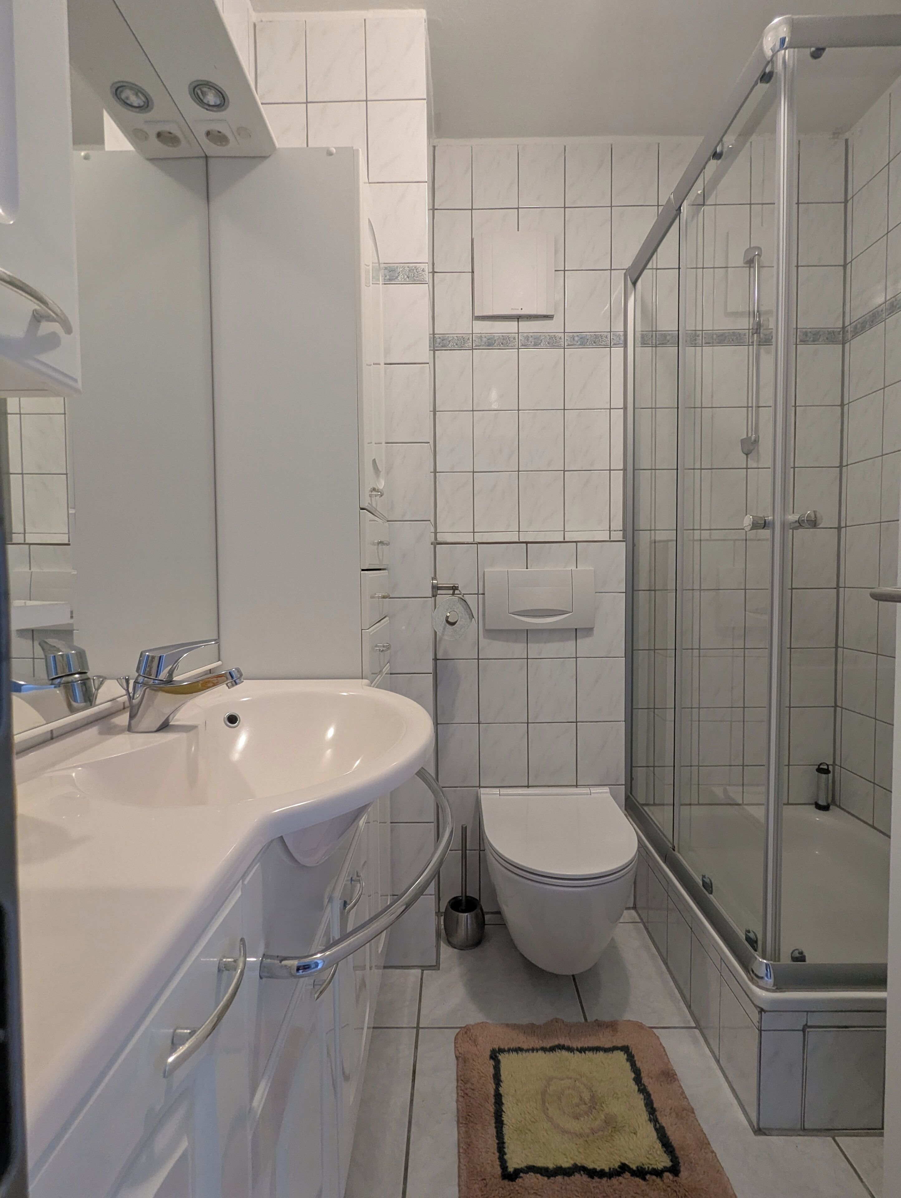 Handtücher, Seife, Toilettenpapier