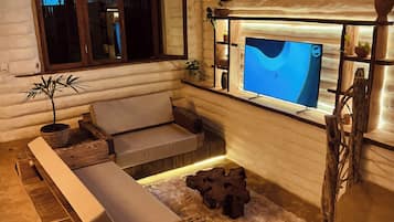 43-inch Smart TV with digital channels, Netflix, streaming services