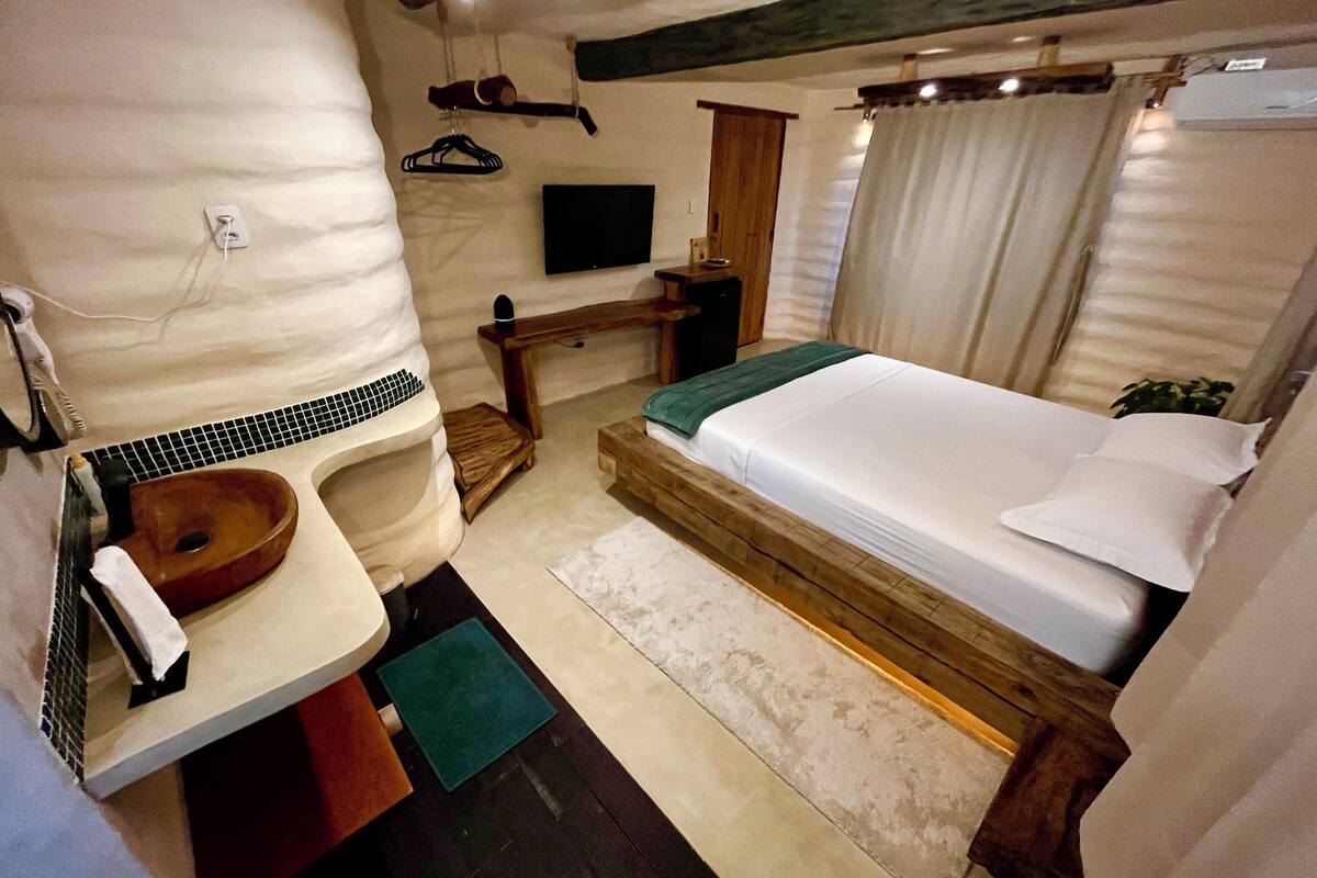 Deluxe House, 1 Queen Bed, Private Pool | Free WiFi