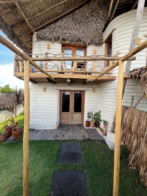 Deluxe Double Room, 1 Queen Bed, Private Pool | Exterior