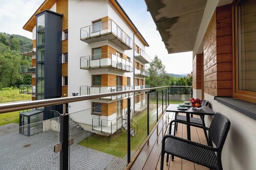 Ustrońska 18B | Wisła | Modern Apartment | Balcony | Smart TV & WiFi