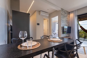 Apartemen Mewah | Tempat makan