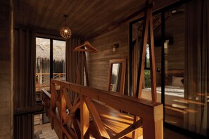 经典别墅, 2 间卧室 | 客厅 | 40-英寸纯平电视（配备数码频道）、Netflix、流媒体服务