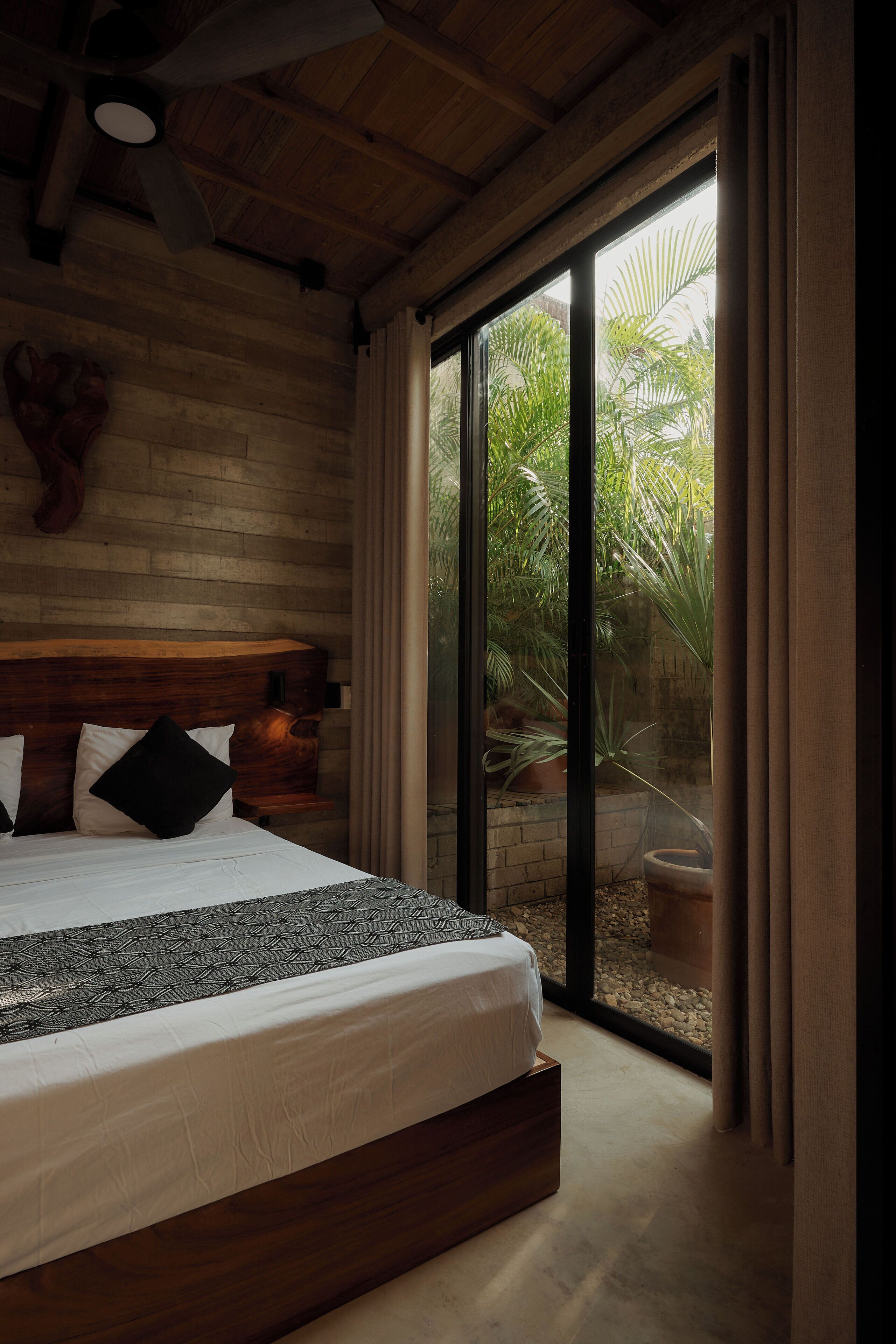 Photo - Punta Tamarindo