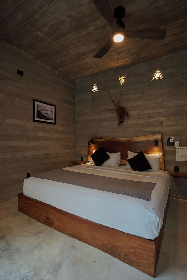 Deluxe Suite, 1 King Bed - Punta Tamarindo (Brisas de Zicatela)