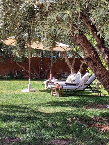 Escape to an Oasis of Serenity Private Villa in the Heart of Nature