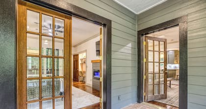 Ultimate FISHING Retreat- private 250 ft water front - Hot Tub, Sauna, Game Room