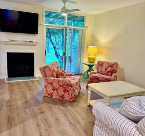 تلفزيون ذكي، كُتُب