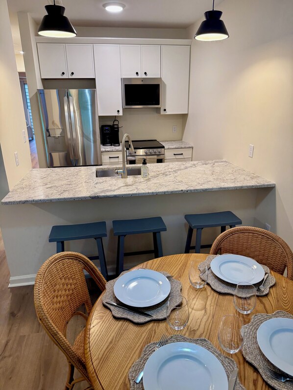 تناول الطعام